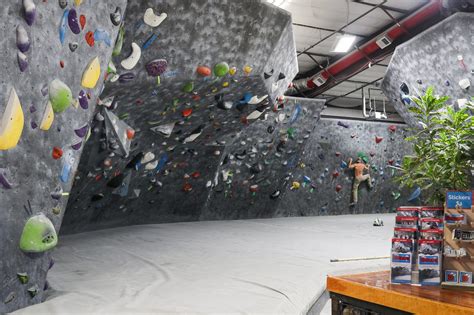 FAQ — Beta Bouldering Gym.